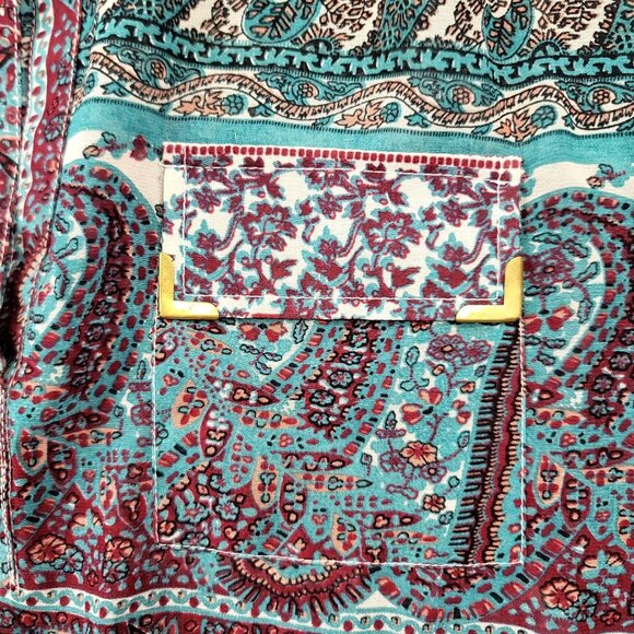 Live 4 Truth 2X Paisley Sleeveless High Low Scheer Top Metal Detail Boho India - Picture 3 of 10
